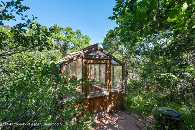 $22,995,000 | 75-85 Glen Garry Drive, Aspen, CO 81611