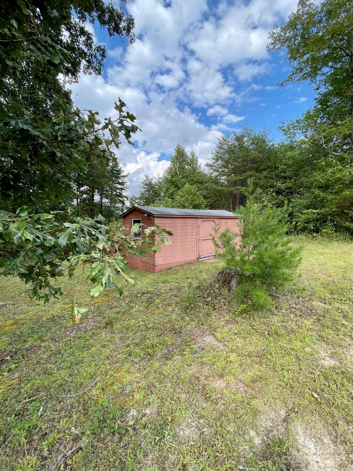 509 Emerald Parkway Rutherfordton, NC 28139 - Photo 4 of 35 Gallery Image 4