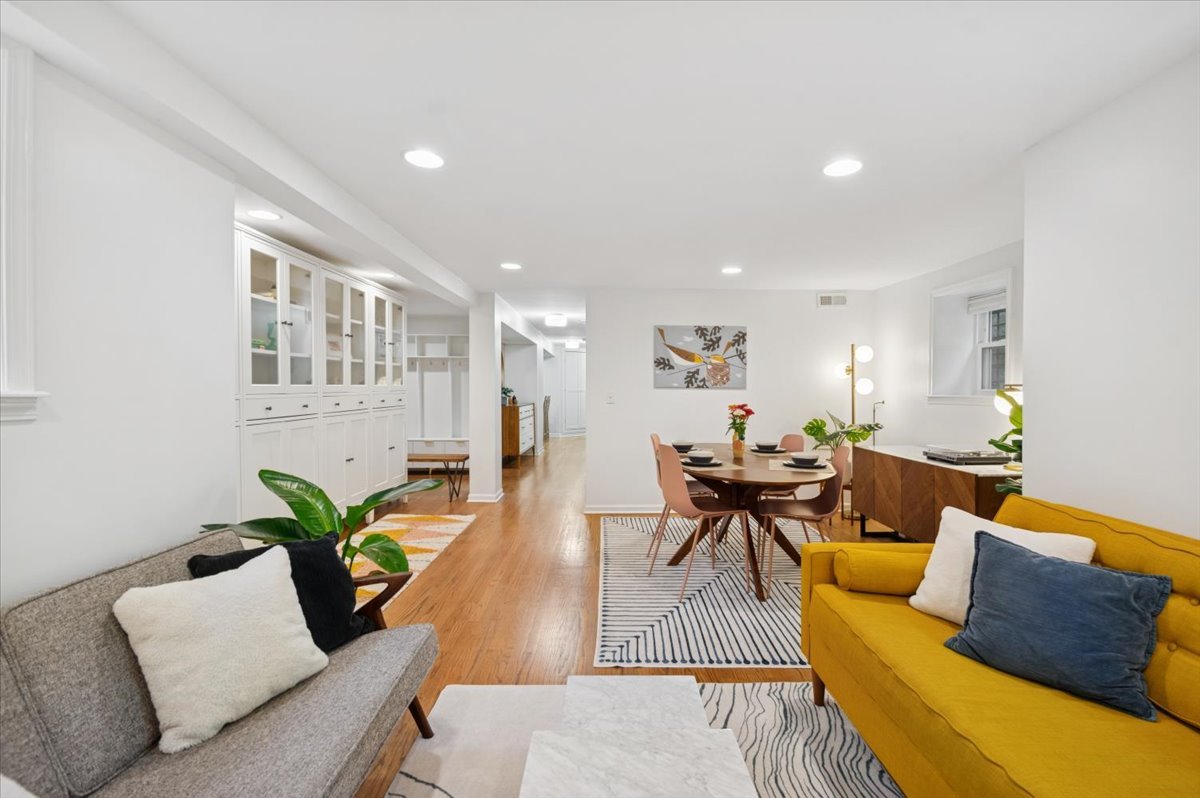 1621 West Rascher Avenue, Unit G Chicago, IL 60640 - Photo 4 of 18 Gallery Image 4