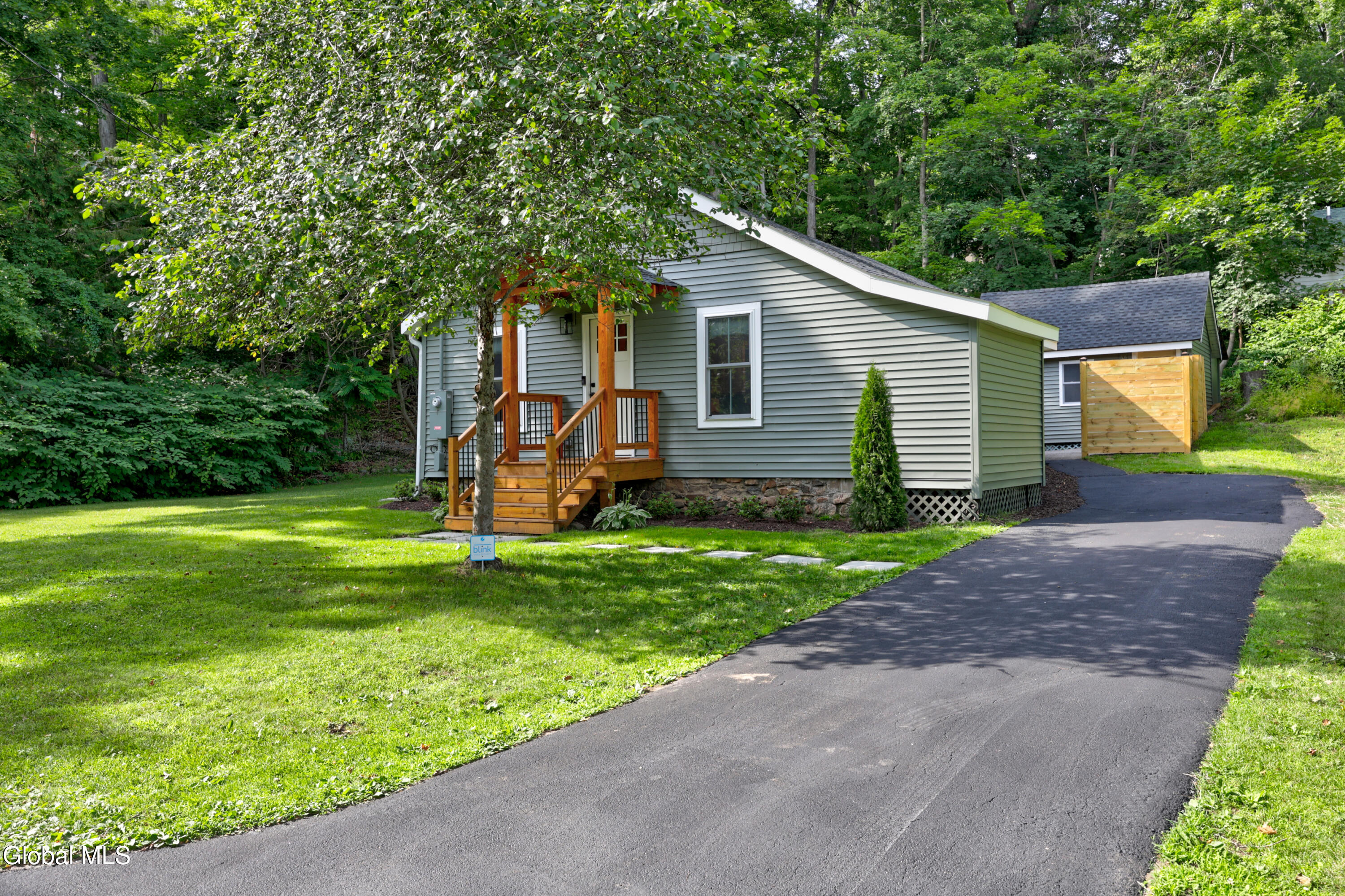 24 Mohican Road Bolton, NY 12814 - Photo 2 of 38 1 (1)