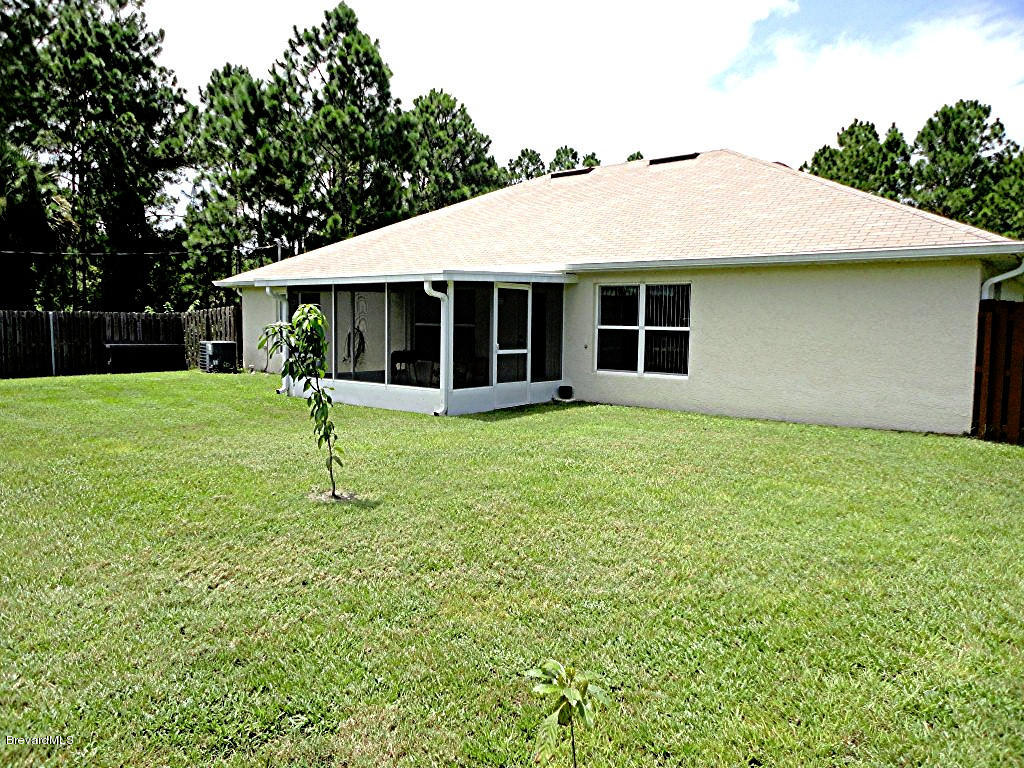 1708 Hydrangea Road Palm Bay, FL 32907 - Photo 2 of 13 Back view