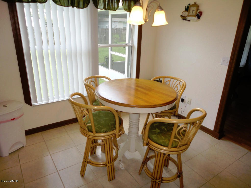 1708 Hydrangea Road Palm Bay, FL 32907 - Photo 6 of 13 Hyd breakfast (Medium)