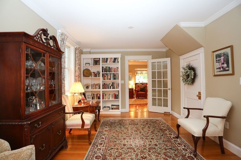 6 Coolidge Avenue Needham, MA 02492 - Photo 14 of 31