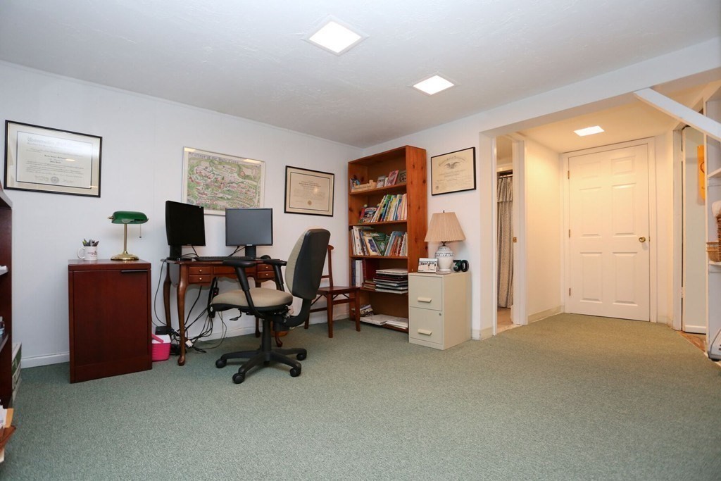 6 Coolidge Avenue Needham, MA 02492 - Photo 29 of 31