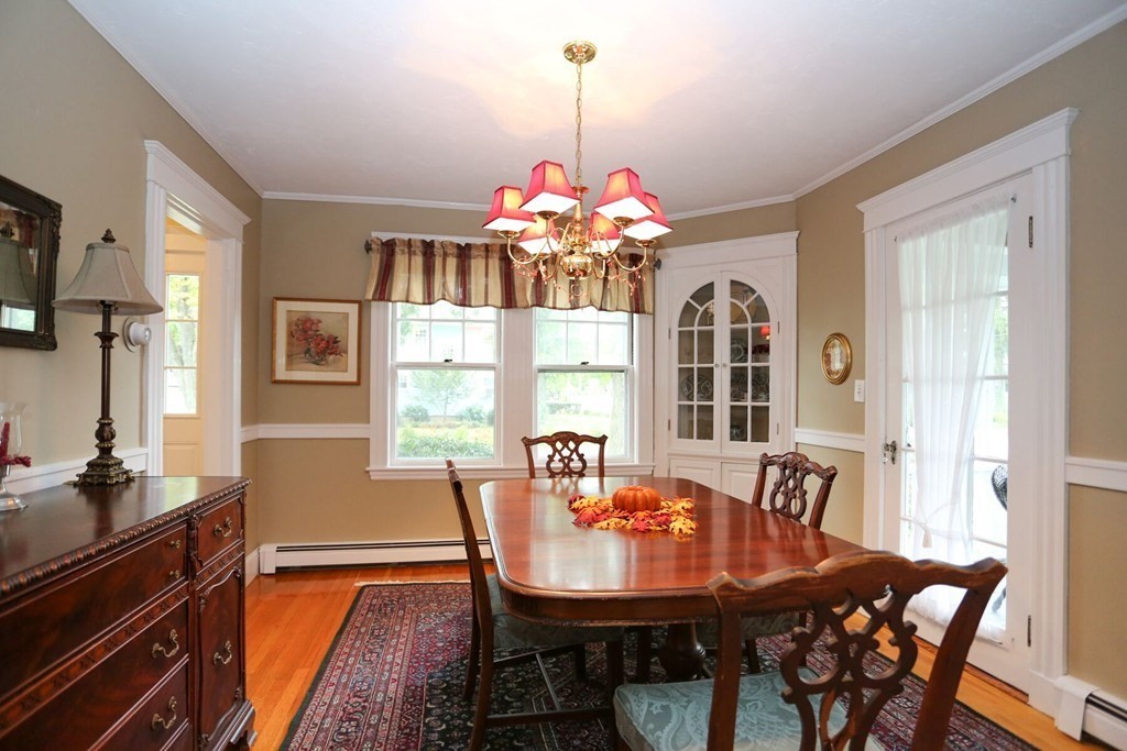 6 Coolidge Avenue Needham, MA 02492 - Photo 8 of 31