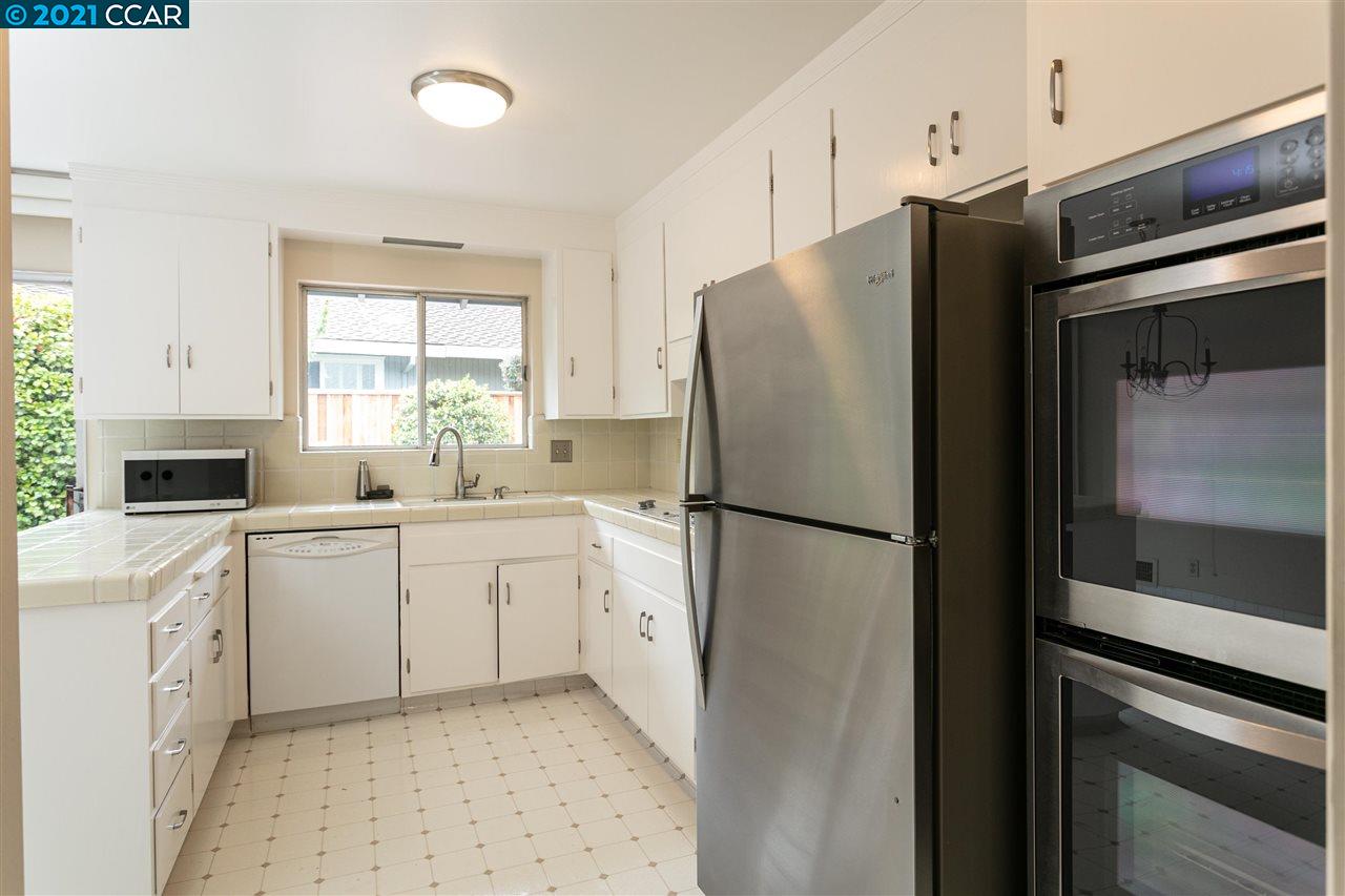 1348 Rimer Drive Moraga, CA 94556 - Photo 10 of 23