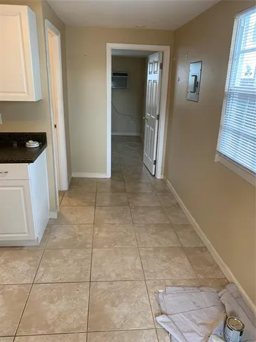 $1,400 | Undisclosed Address, Miami, FL 33165