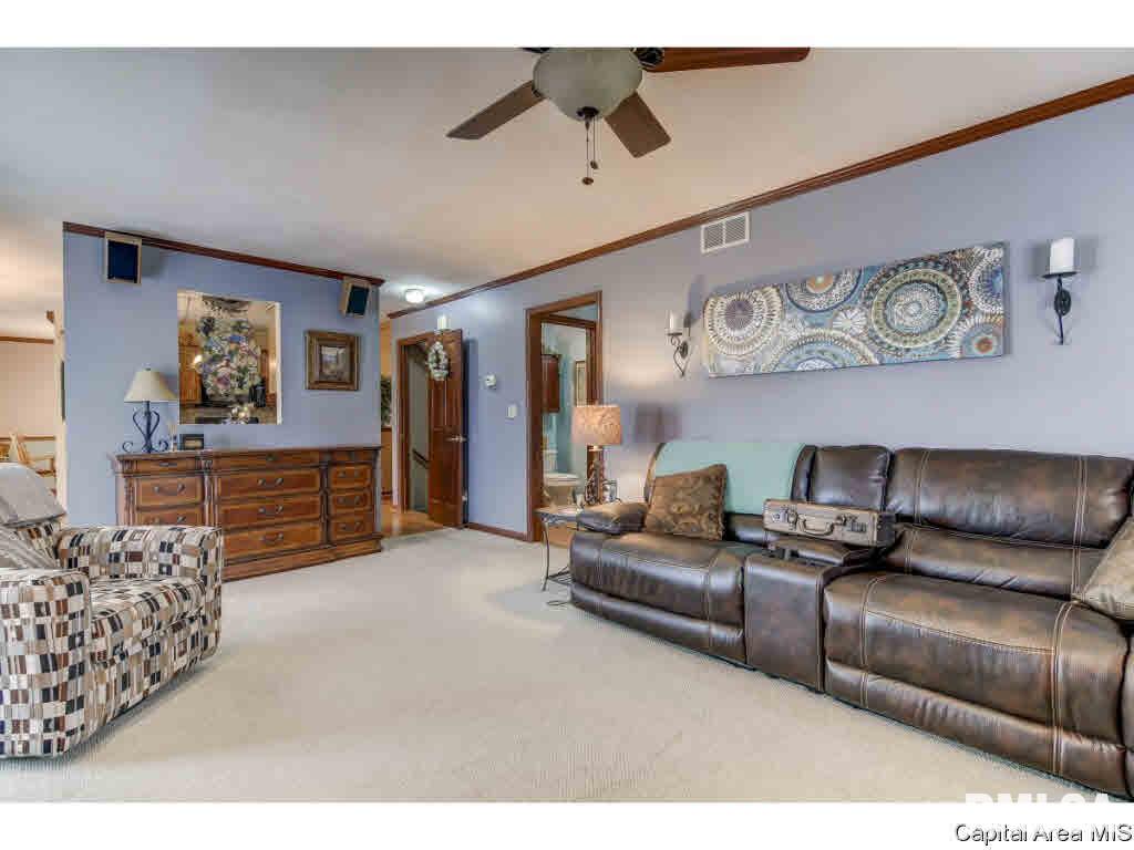 2700 Haverford Road Springfield, IL 62704 - Photo 14 of 36