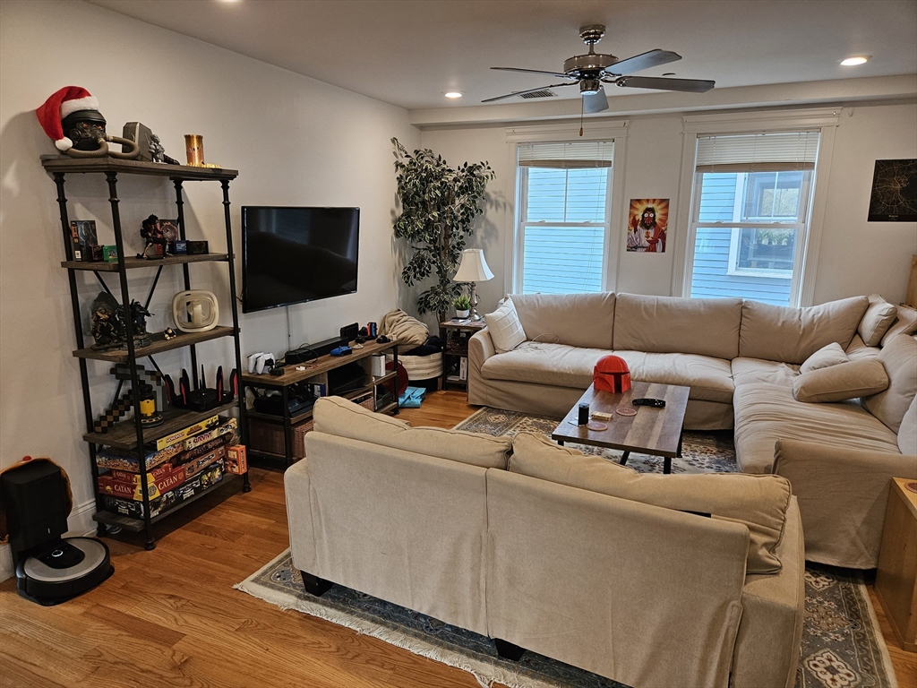14 Fern Street, Unit 14 Boston, MA 02134 - Photo 3 of 24