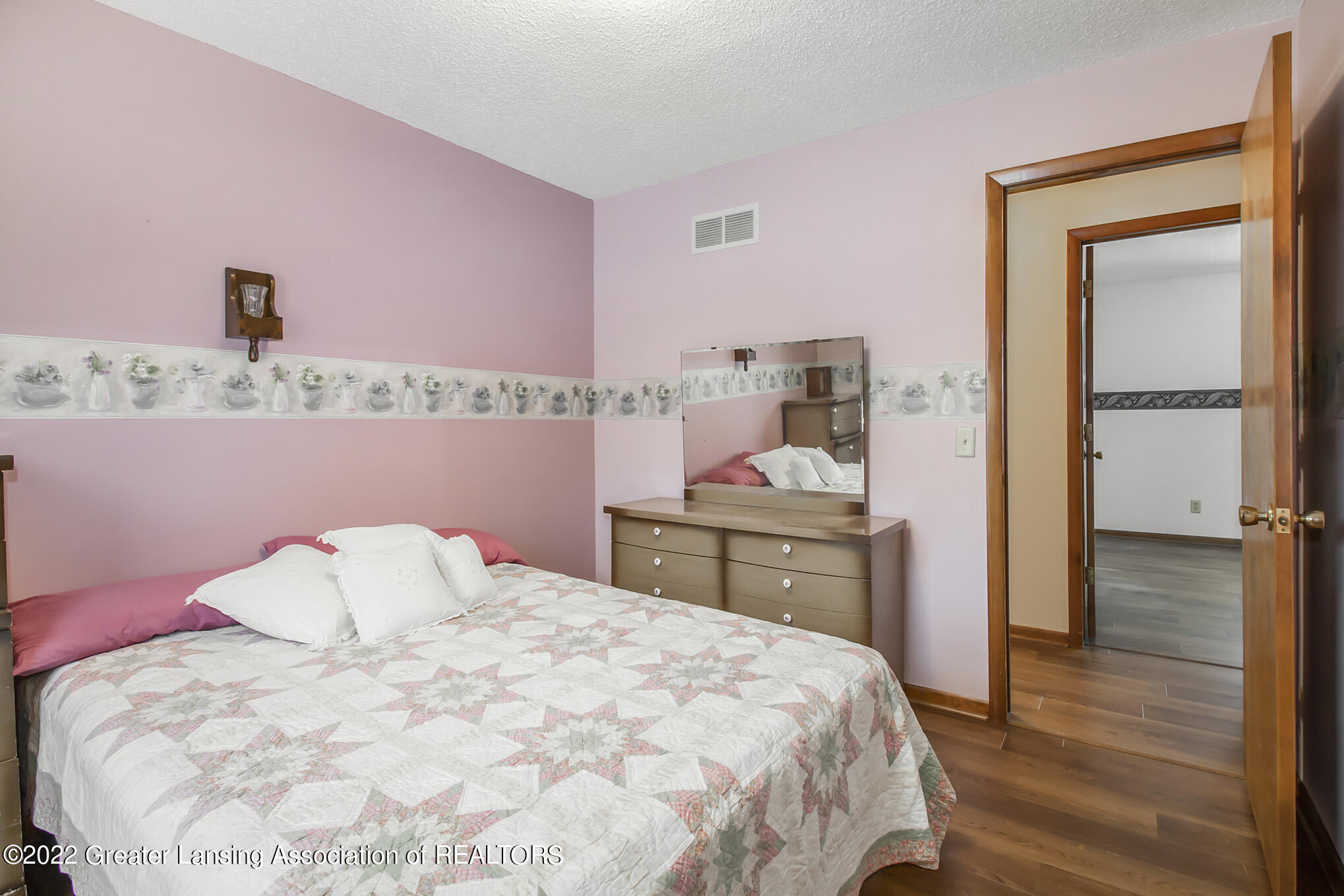 15255 Boichot Road Lansing, MI 48906 - Photo 14 of 26 14
