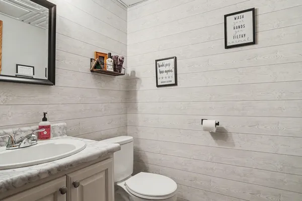 $385,000 | 172 Deer Path Lane, Battle Creek, MI 49015