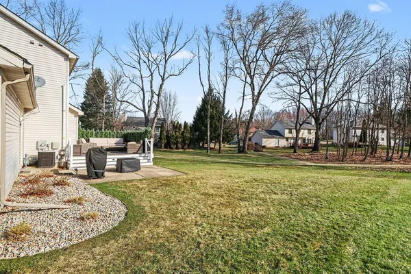 $385,000 | 172 Deer Path Lane, Battle Creek, MI 49015