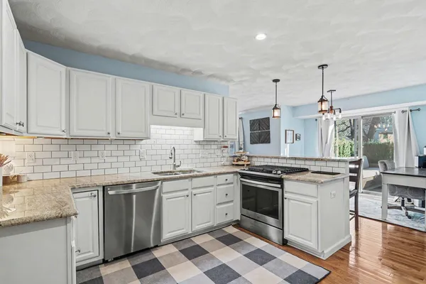 $385,000 | 172 Deer Path Lane, Battle Creek, MI 49015