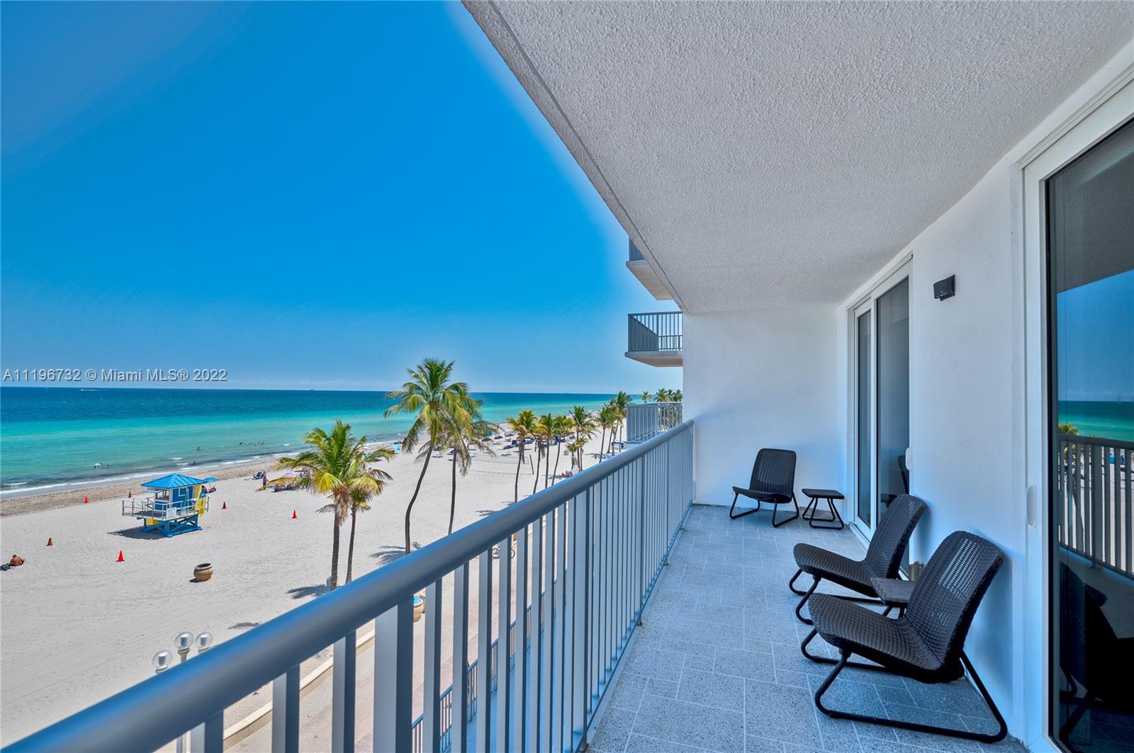 400 North Surf Road, Unit 504 Hollywood, FL 33019 - Photo 4 of 33 Gallery Image 4