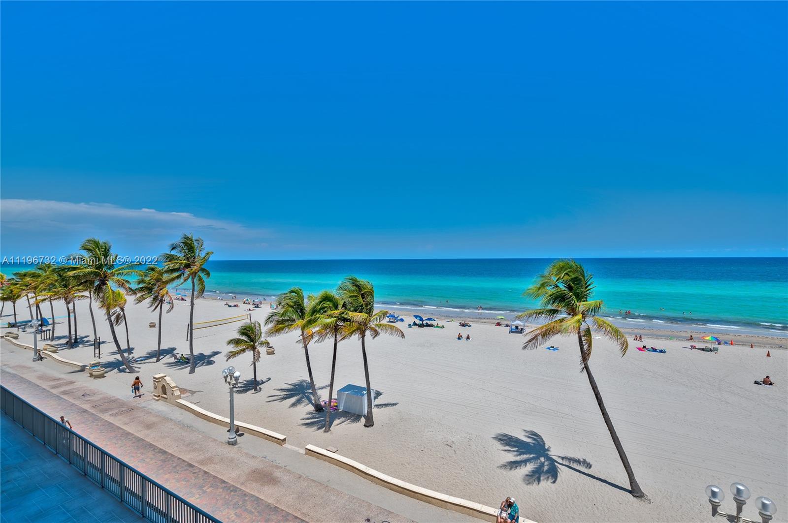 400 North Surf Road, Unit 504 Hollywood, FL 33019 - Photo 5 of 33 Gallery Image 5