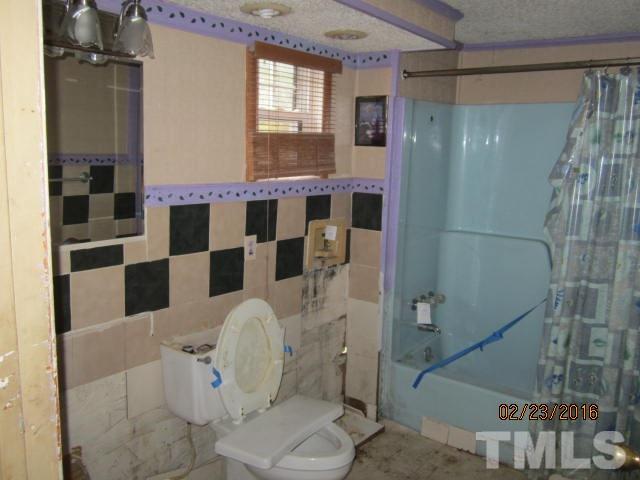 8576 Tom Matthews Road Bullock, NC 27507 - Photo 7 of 19 Gallery Image 7