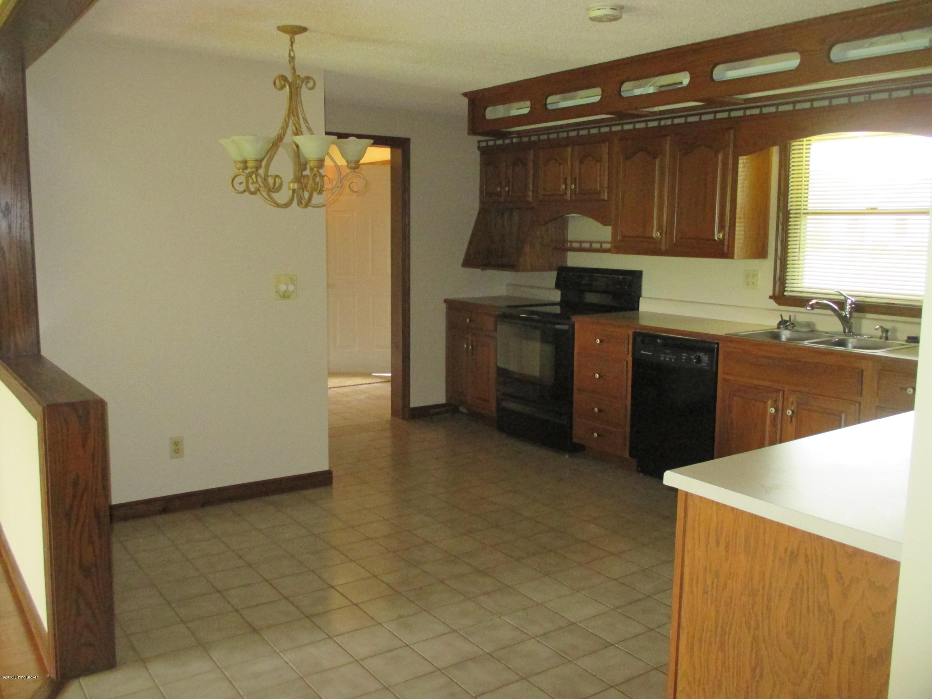 3700 Deckard School Road Radcliff, KY 40160 - Photo 25 of 29 024