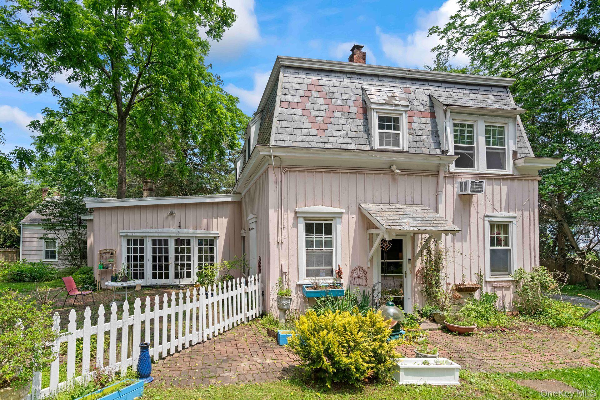 383 West Neck Road Lloyd Harbor, NY 11743 - Photo 1 of 50 Gallery Image 1