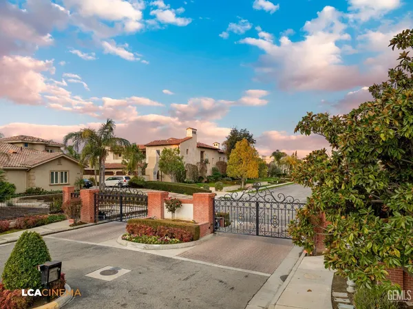 $2,950,000 | Undisclosed Address, Bakersfield, CA 93311