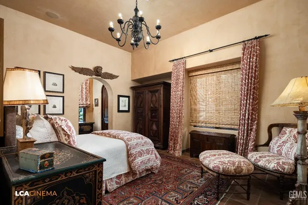 $2,950,000 | Undisclosed Address, Bakersfield, CA 93311