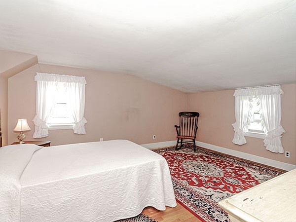 55 Ellery Road Waltham, MA 02453 - Photo 14 of 30 Gallery Image 14