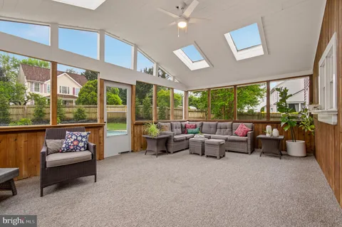 $975,000 | 10319 Bassett Hall Court, Ellicott City, MD 21042
