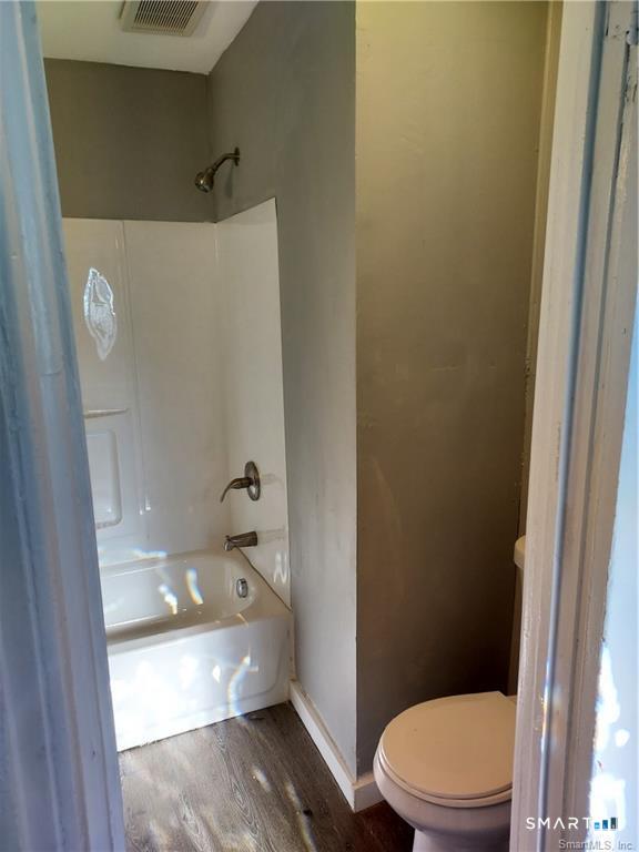 20 Mopsic Street Norwich, CT 06360 - Photo 16 of 28
