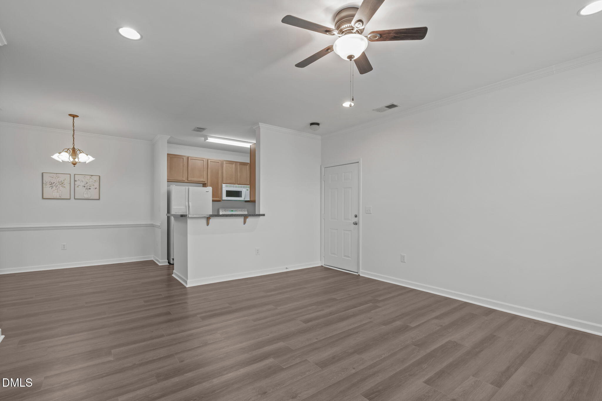 215 West Savannah Ridge Road Holly Springs, NC 27540 - Photo 5 of 29 A-4