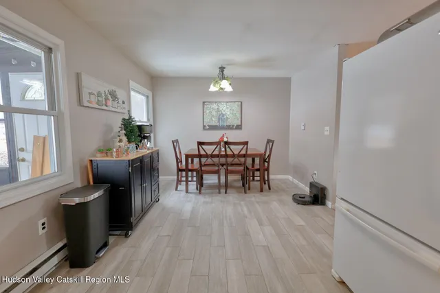 $349,900 | 52 North Franklin Street, Athens, NY 12015