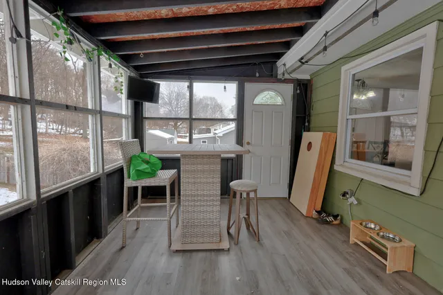 $349,900 | 52 North Franklin Street, Athens, NY 12015