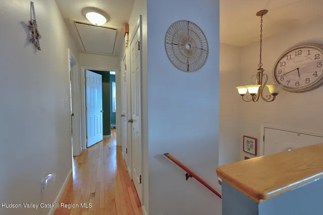 $349,900 | 52 North Franklin Street, Athens, NY 12015