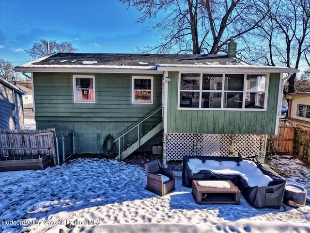 $349,900 | 52 North Franklin Street, Athens, NY 12015