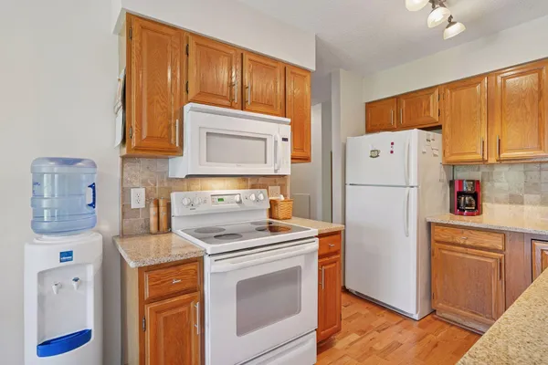 $328,000 | 6351 St Croix Trail North, Unit 240, Stillwater, MN 55082