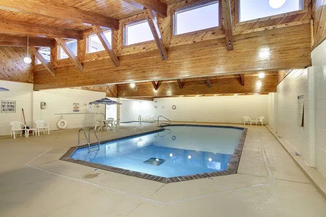 $348,000 | 6351 St Croix Trail North, Unit 240, Oak Park Heights, MN 55082