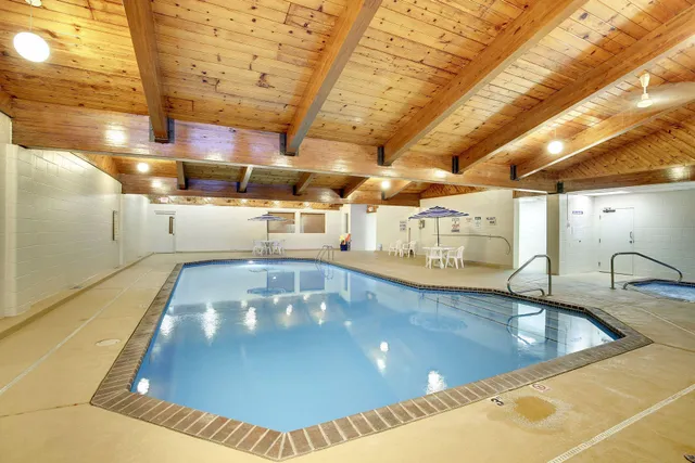 $348,000 | 6351 St Croix Trail North, Unit 240, Oak Park Heights, MN 55082