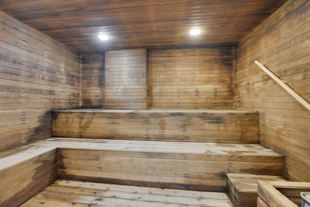 $348,000 | 6351 St Croix Trail North, Unit 240, Oak Park Heights, MN 55082