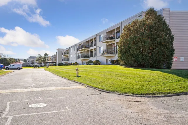 $348,000 | 6351 St Croix Trail North, Unit 240, Stillwater, MN 55082