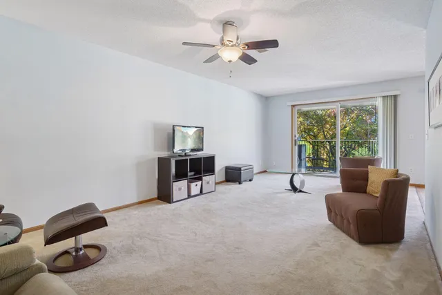 $348,000 | 6351 St Croix Trail North, Unit 240, Stillwater, MN 55082