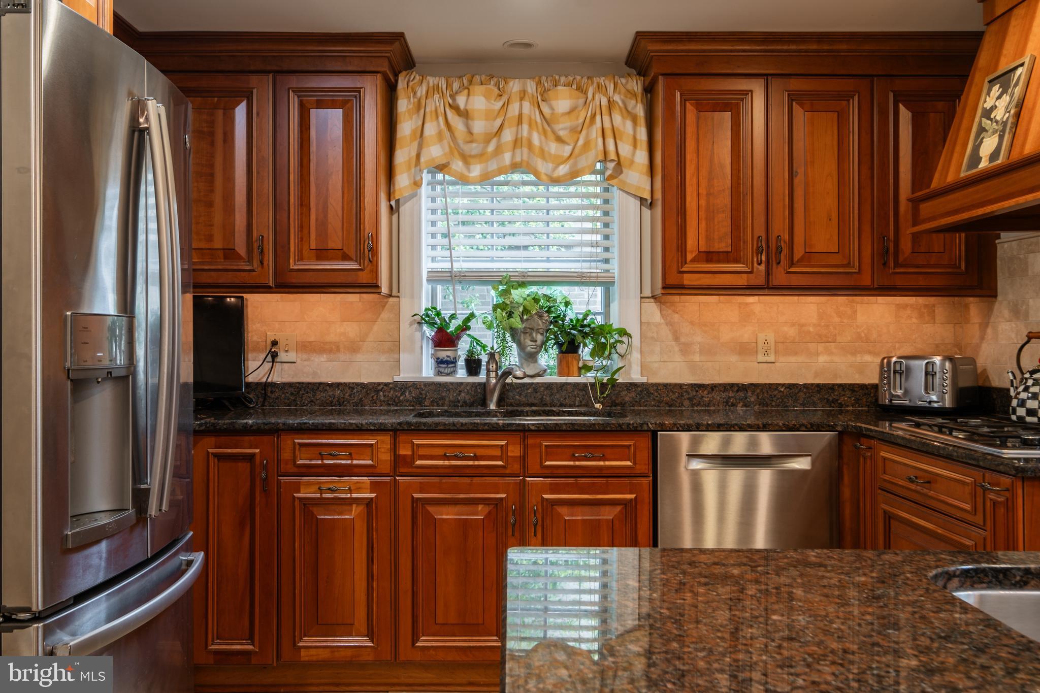 405 West Garden Road Oreland, PA 19075 - Photo 7 of 21 Gallery Image 7