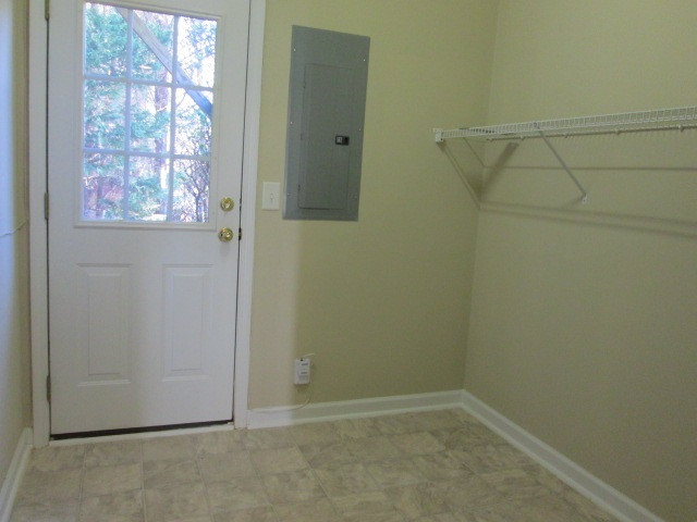 7251 Corvette Court Raleigh, NC 27613 - Photo 6 of 30 1st Flr Utility Room