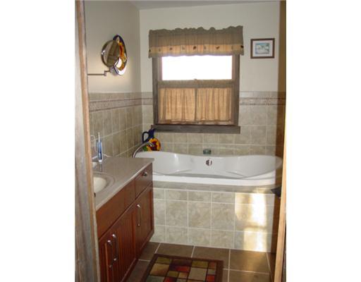 337 Piedmont Road Somerset, PA 15501 - Photo 8 of 18 Master Bath/Spa. En Suite Master Bath