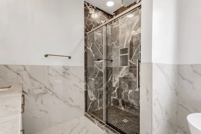 $560,000 | 107 Shady Street, Summertown, TN 38483