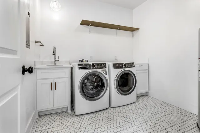 $560,000 | 107 Shady Street, Summertown, TN 38483