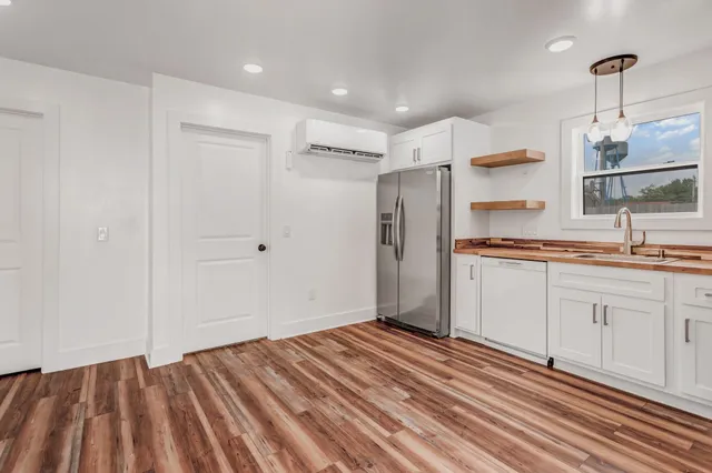 $560,000 | 107 Shady Street, Summertown, TN 38483