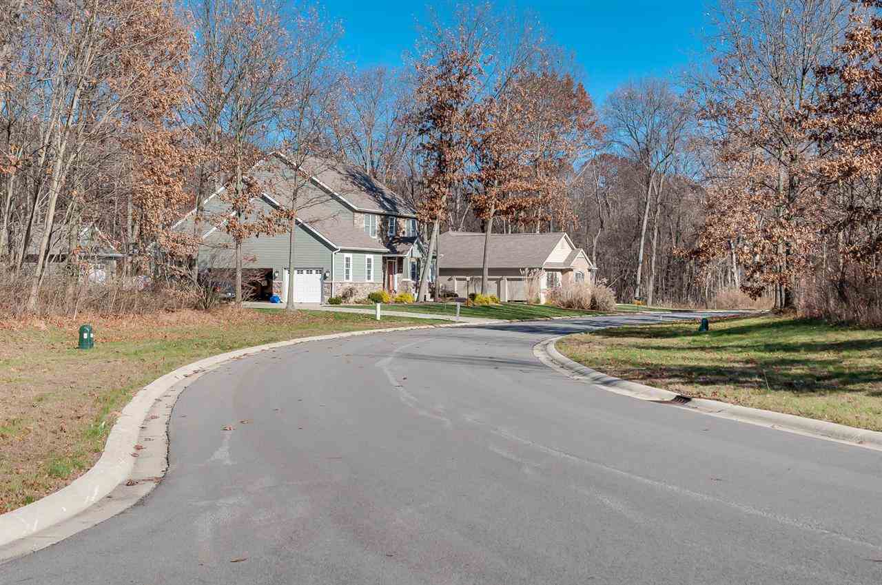 50890 Summit Ridge Trail South Bend, IN 46628 - Photo 9 of 17