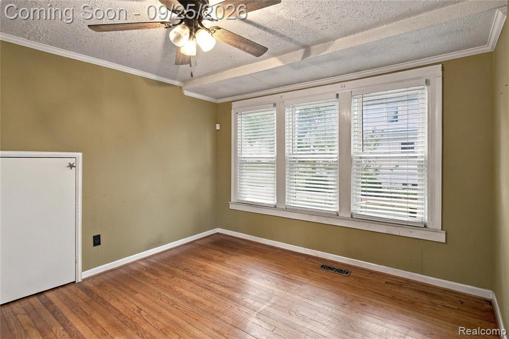 2696 Wakefield Road Berkley, MI 48072 - Photo 23 of 50 Gallery Image 23