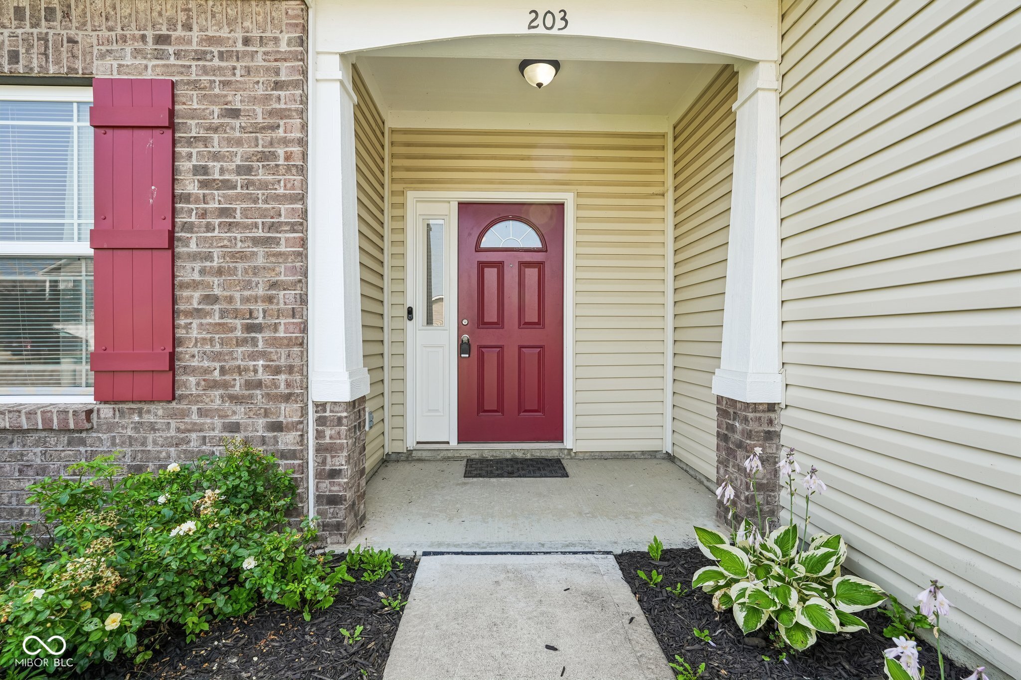 203 Rocky Road Greenfield, IN 46140 - Photo 4 of 42 Gallery Image 4