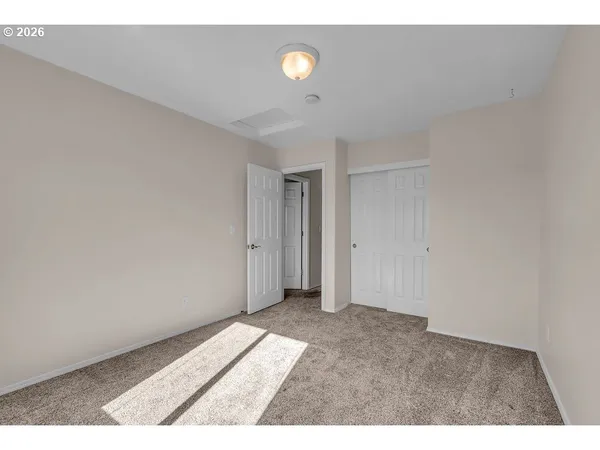 $575,000 | 1224 Southeast 16th Avenue, Canby, OR 97013