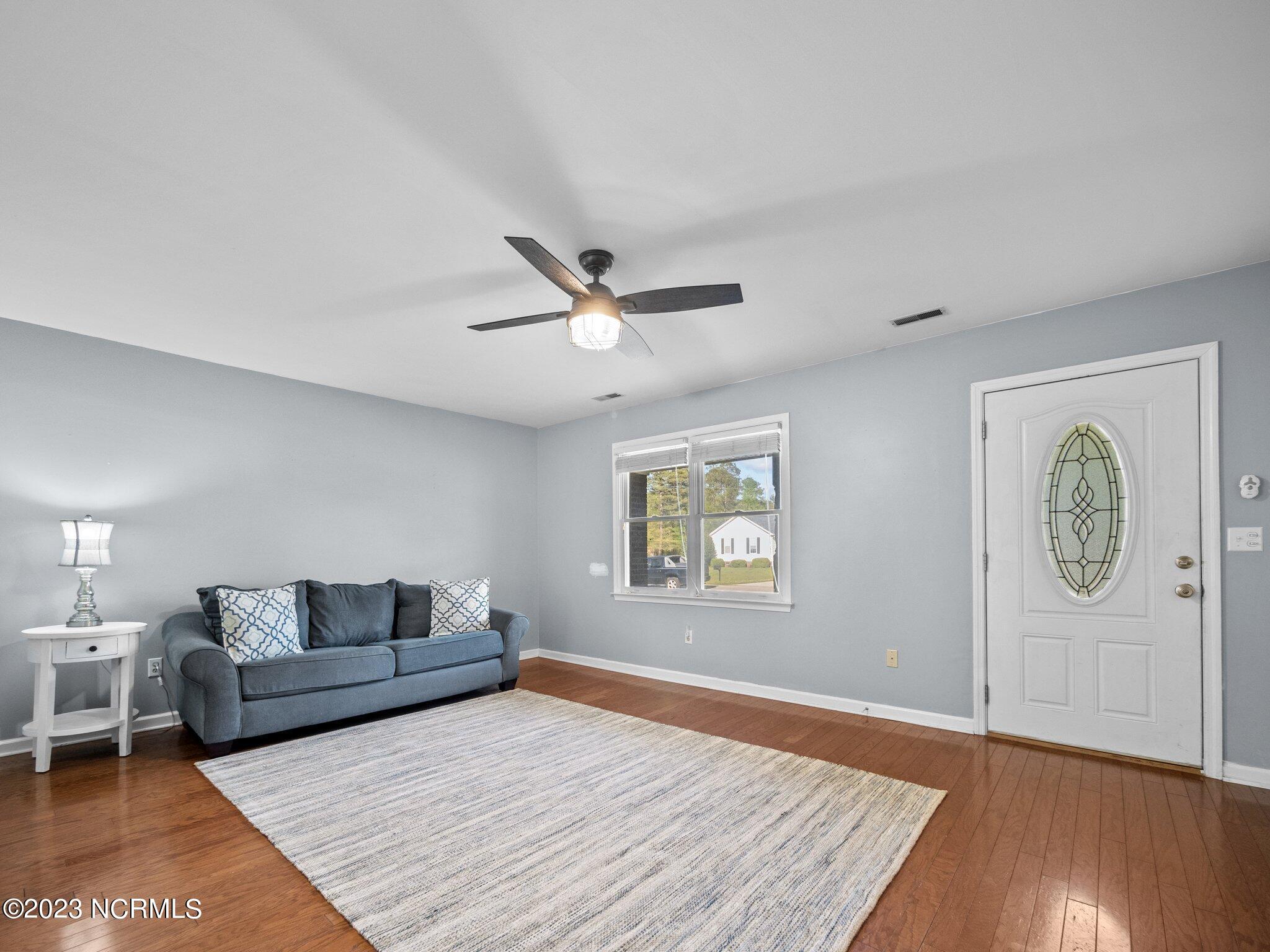 150 Trail Run Road Beulaville, NC 28518 - Photo 21 of 50 21-web-or-mls-P4130527