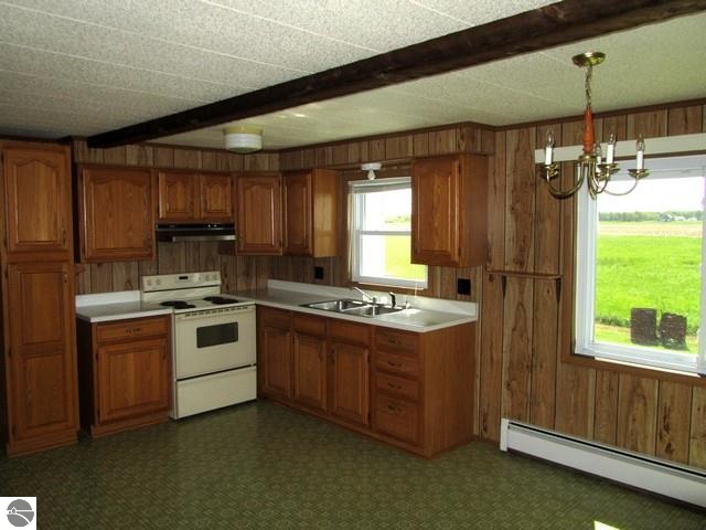 10788 Karlin Road Buckley, MI 49620 - Photo 3 of 17 1785320-2.JPG